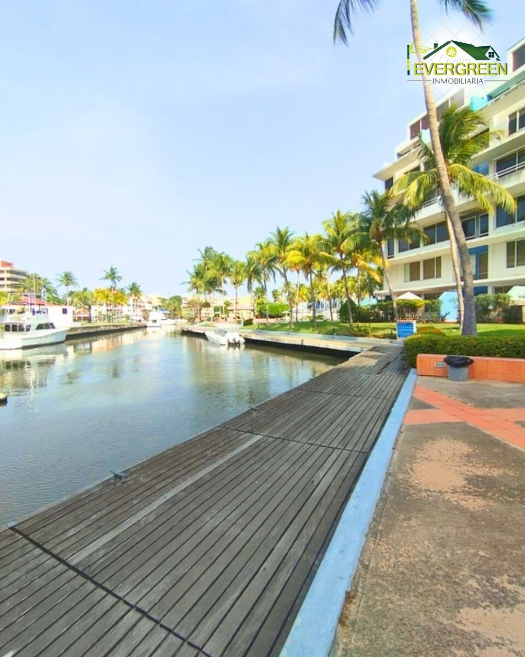 Apartamento en venta a Resd. Plaza Marina - Lecheria