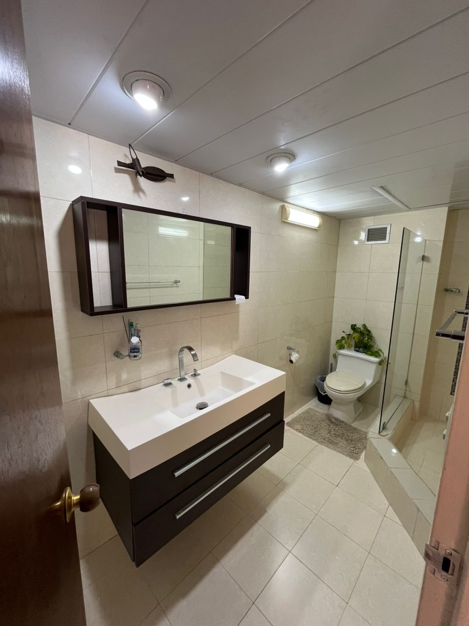 Apartamento en venta Lecheria con vista a los canales navegables - Conjunto Residencial Punta Marina