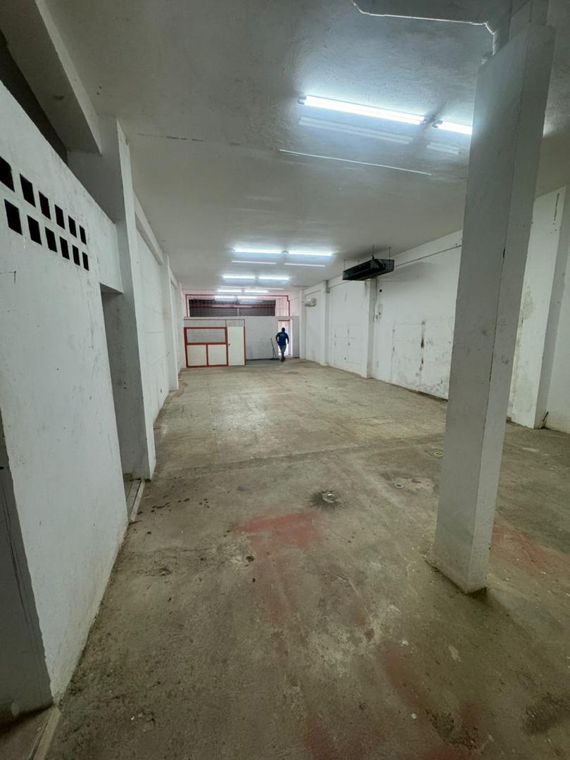 Alquiler Local Comercial e Puerto la Cruz