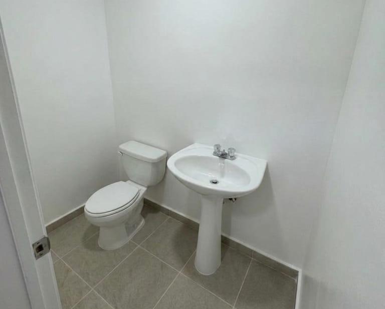 Alquiler Local Comercial e Puerto la Cruz